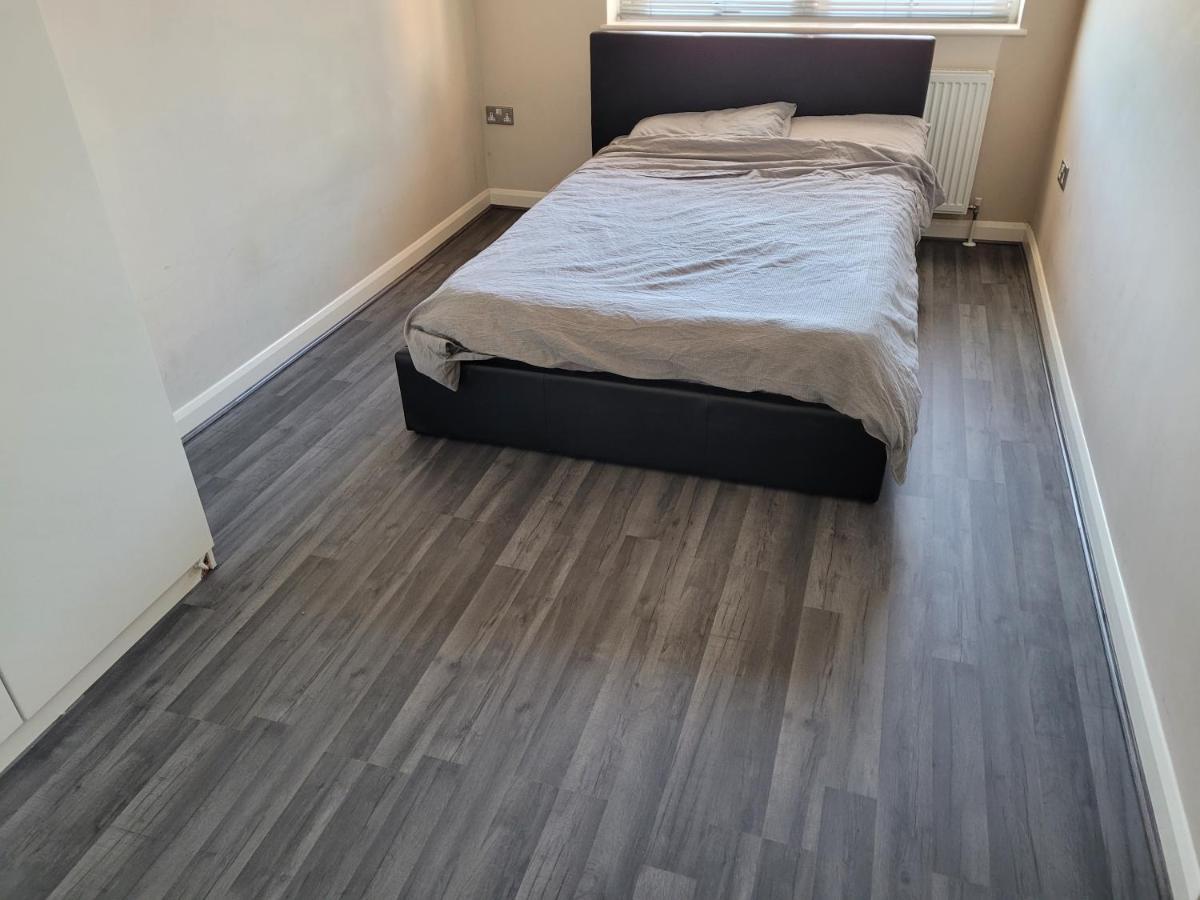 Spacious Modern Flat In Luton Town Centre Luton (Bedfordshire) Exterior foto